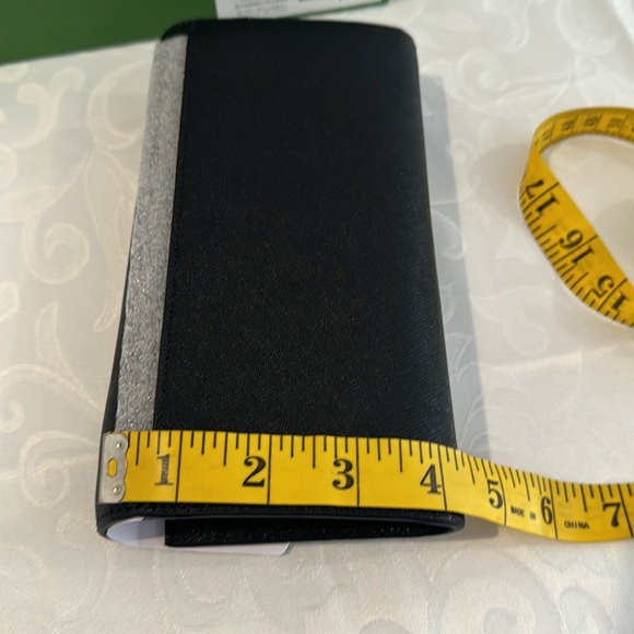 ♠️ Kate spade colorblock continental wallet with removable card wallet. - Picture 10 of 14